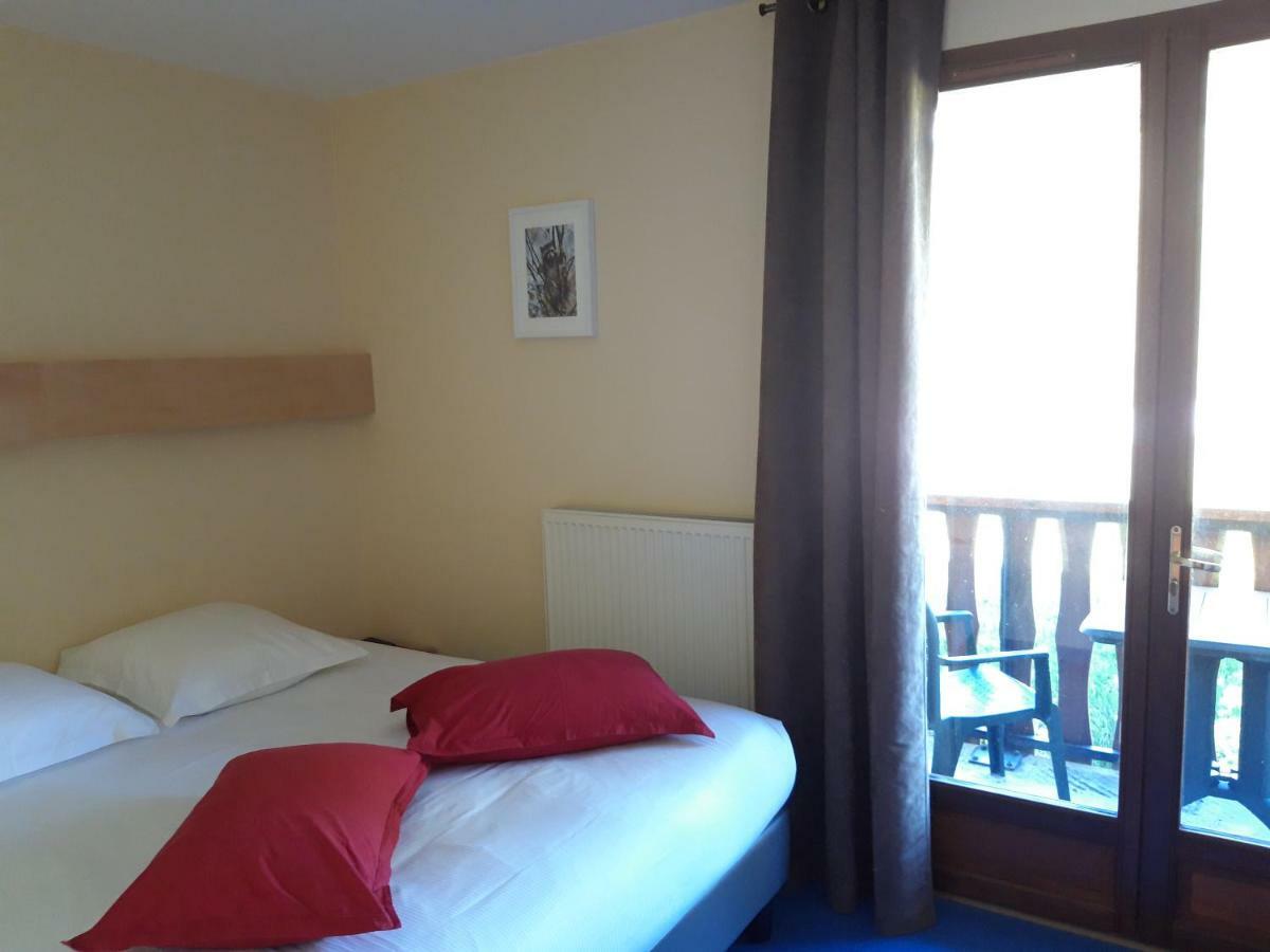 Le Relais Nordique Hotel Giron Eksteriør billede